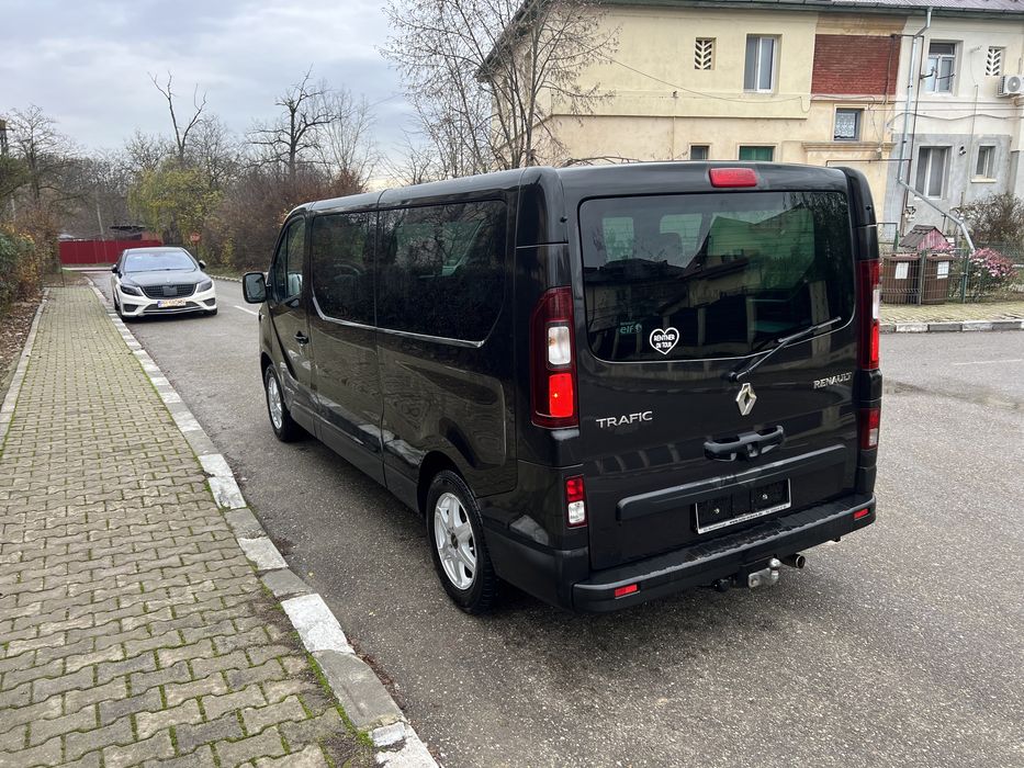 Renault trafic 2016 8locuri