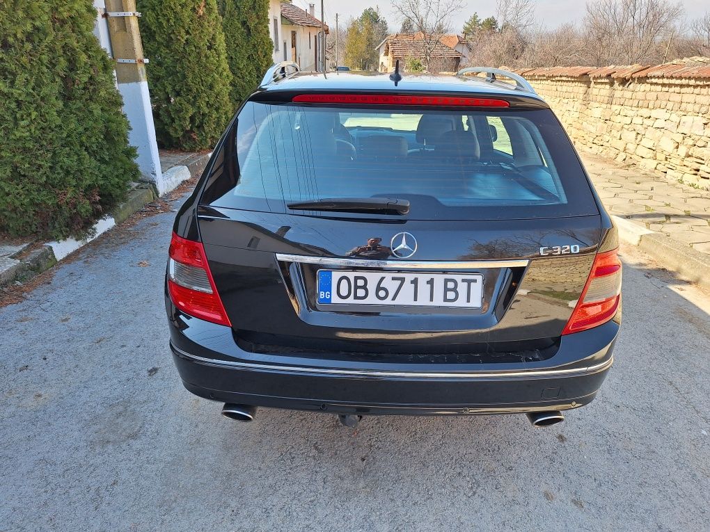 Мерцедес C320 Avantgard