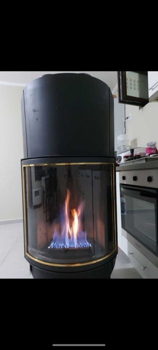 Vând șemineu pe gpl+gaz
