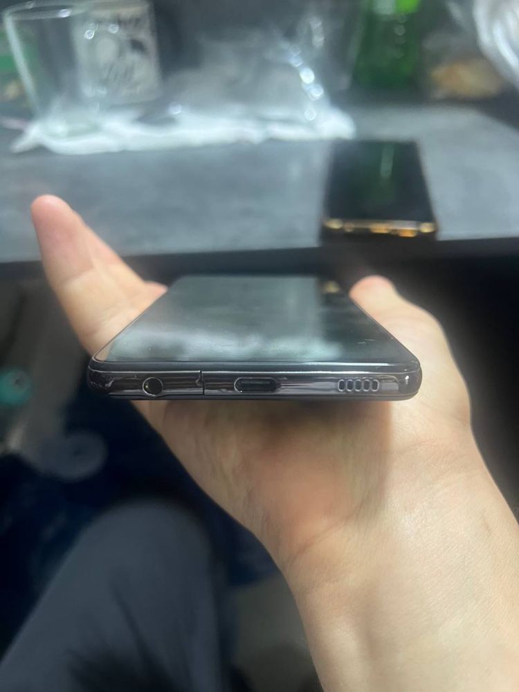 Samsung a52 yaxwi sostoyanyada