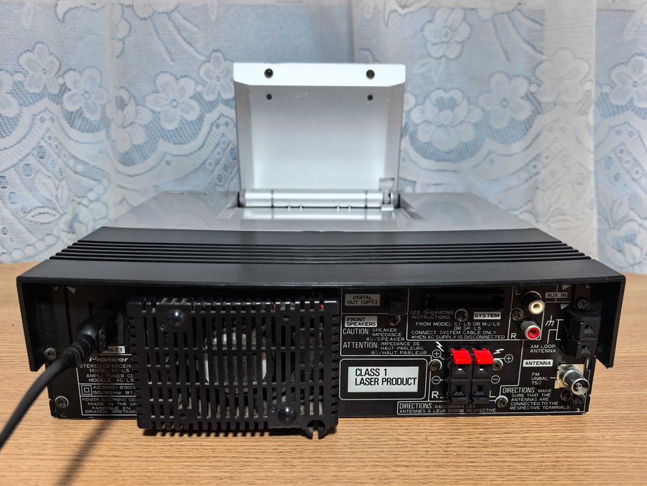 Amplituner-amplificator raritate de la Pioneer,sunet de TOP !