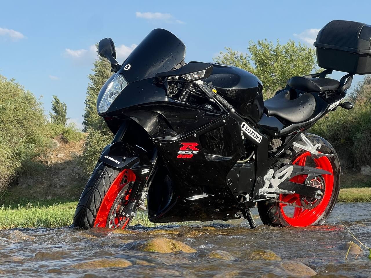 Ташкент 
Продаю мотоцикл HYOSUNG | Оригинал, не реплика!

Марка: HYOSU