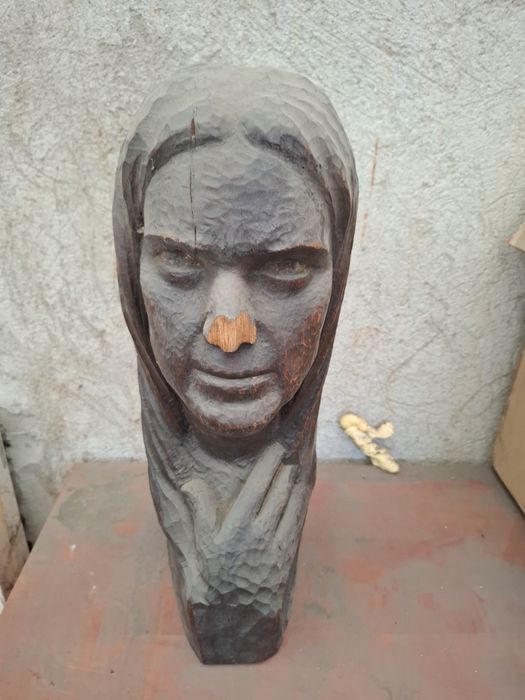 Statueta lemn busst