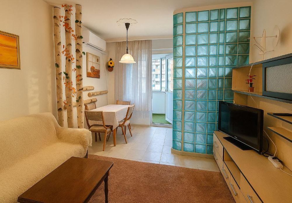 Тристаен апартамент в района на Аспарухово!