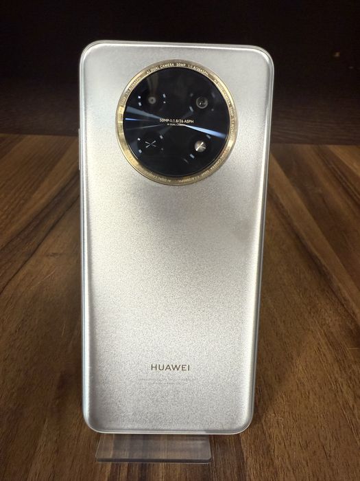 HUAWEI Nova  Y91