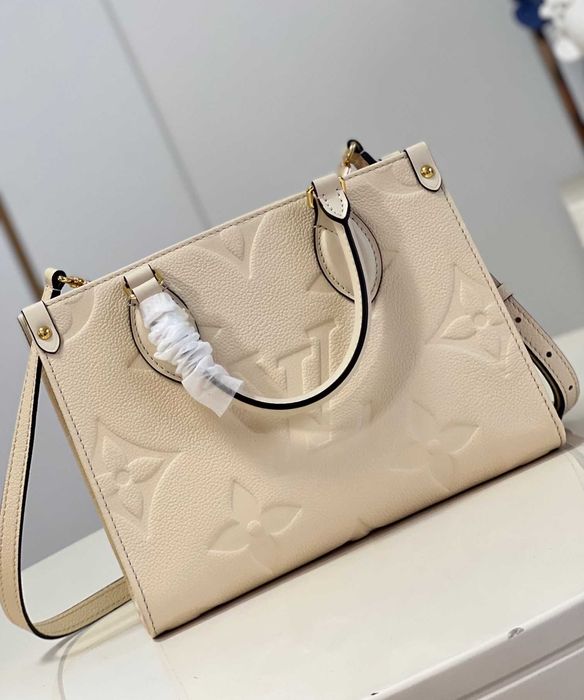 Geanta Louis Vuitton Onthego 25cm, ivory, tip Premium