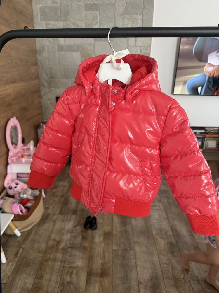 Зимно яке за момиче Guess