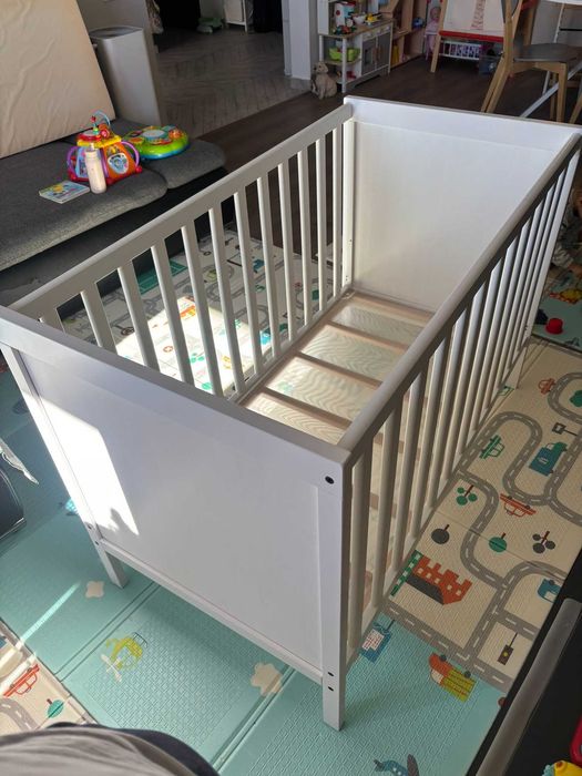 Pătuț copii Ikea (model SUNDVIK)