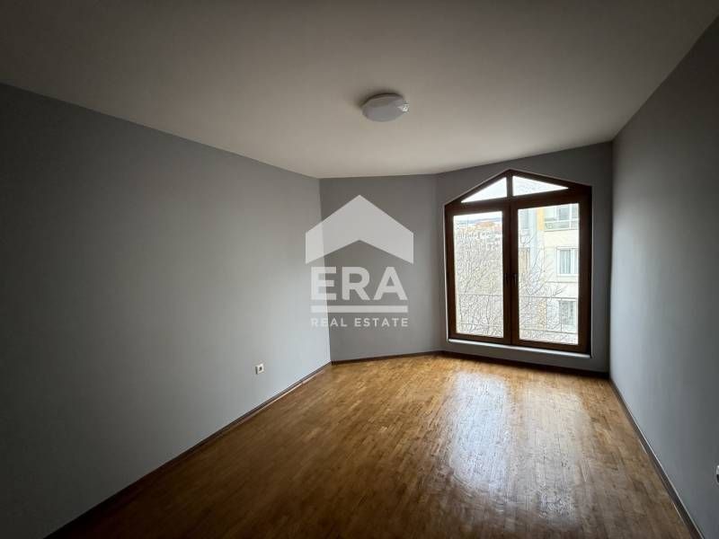 Продава се Двустаен апартамент в Варна, Гранд Мол Варна - 64 кв.м за 2105 €/кв.м - Снимка #6