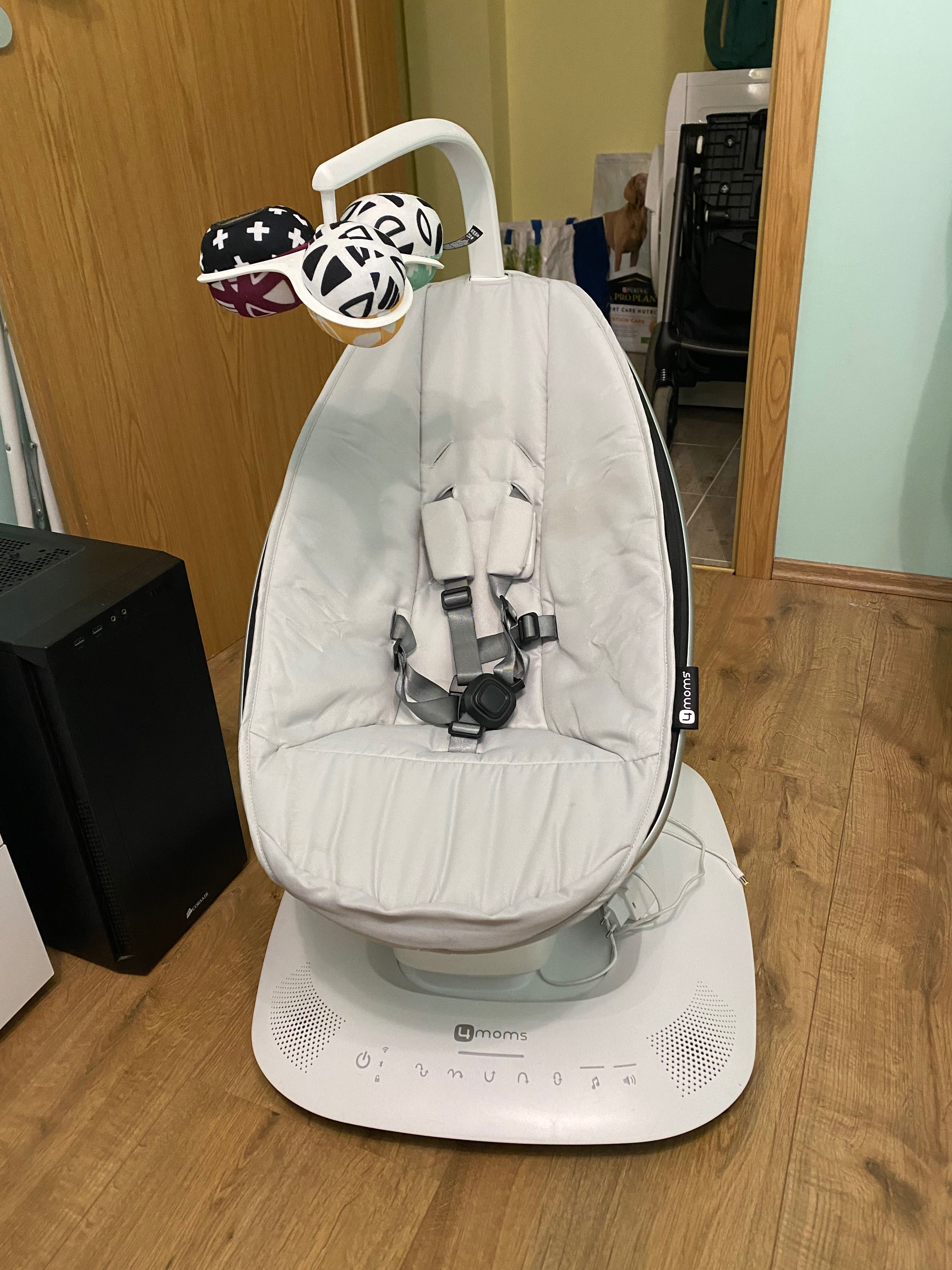 Mamaroo 5.0 4moms