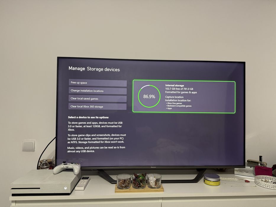 Vand Xbox One S in stare buna