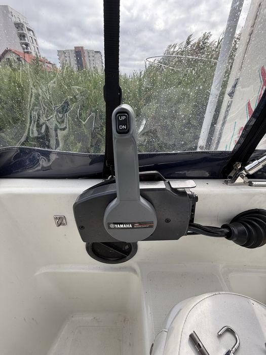 Barca Quicksilver 440 cabinata