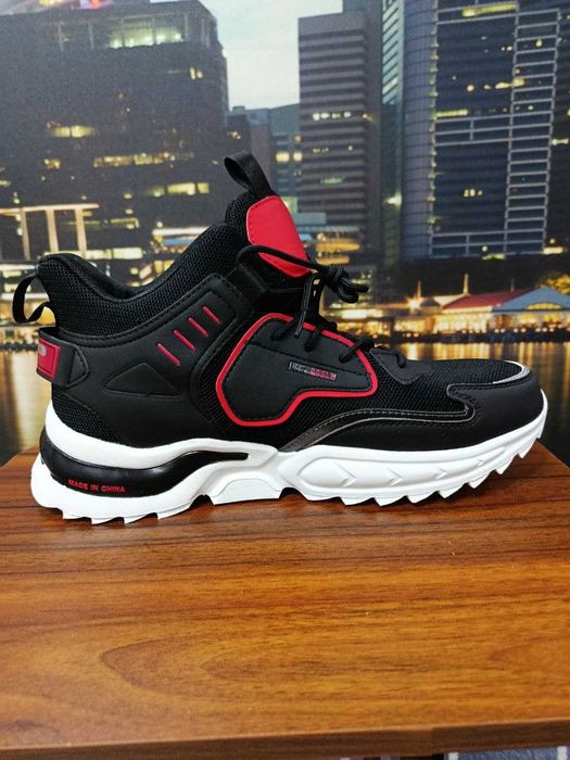 Мужская обуви , ботинки