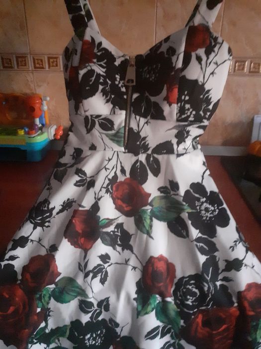 Rochie superba mărime  mica