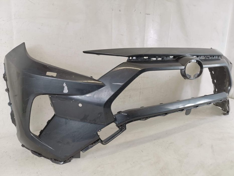 Предна броня Toyota RAV4 5 [ - ] Оригинална в добро състояние Тойота Р