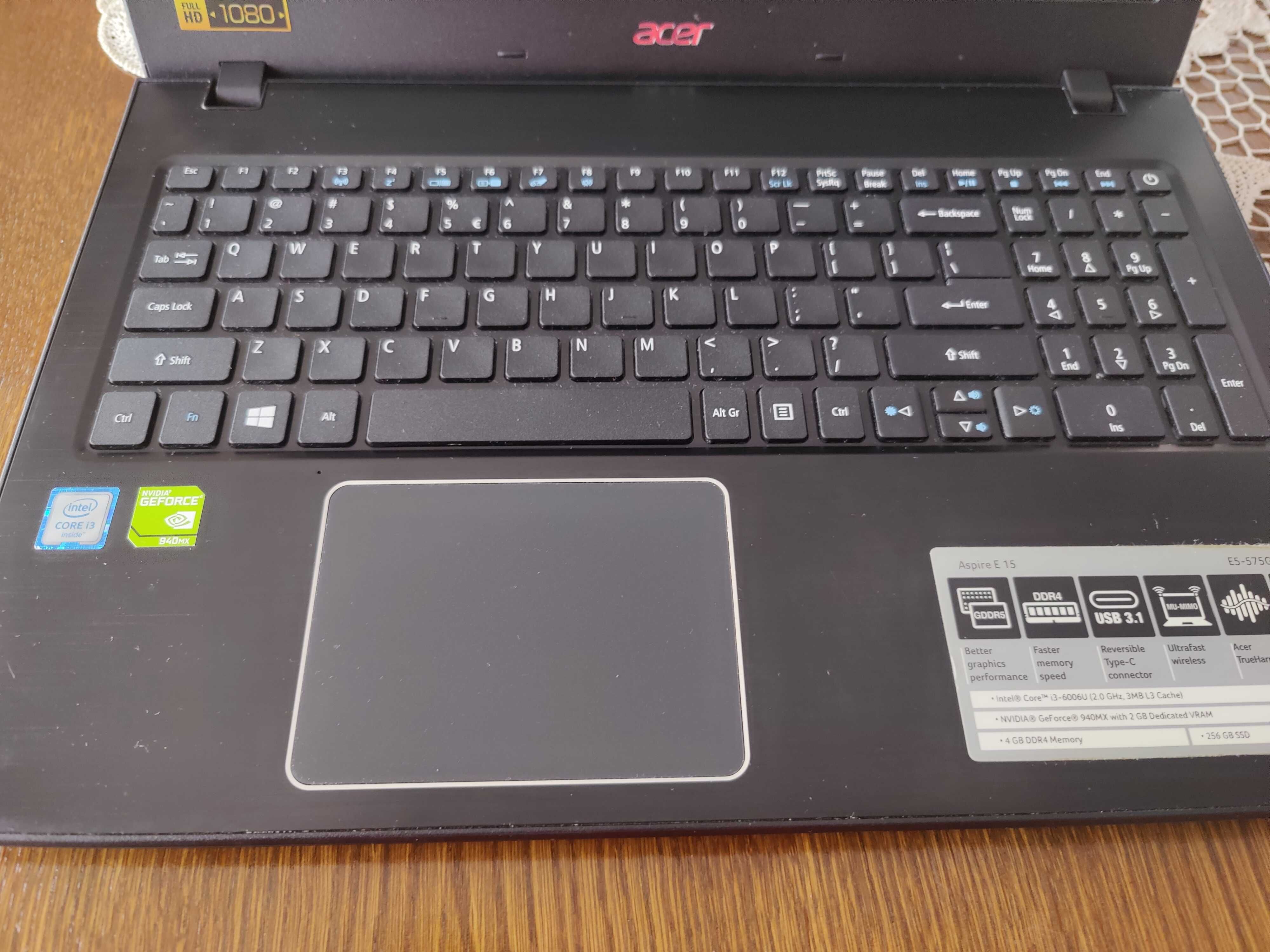 Laptop ACER Aspire E5-575G-388B