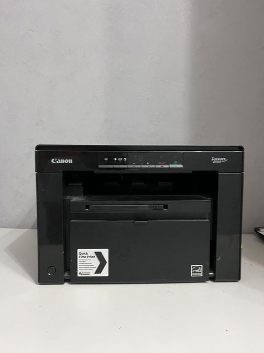 Продам принтер Саnon mf3010