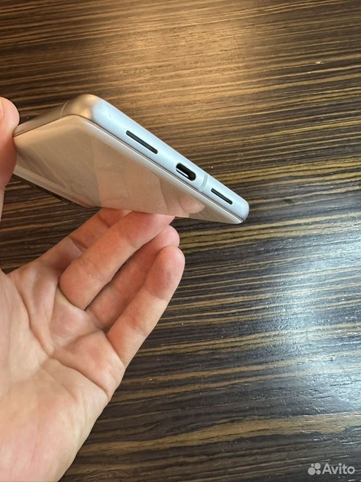 Google pixel 7 (идеал)
