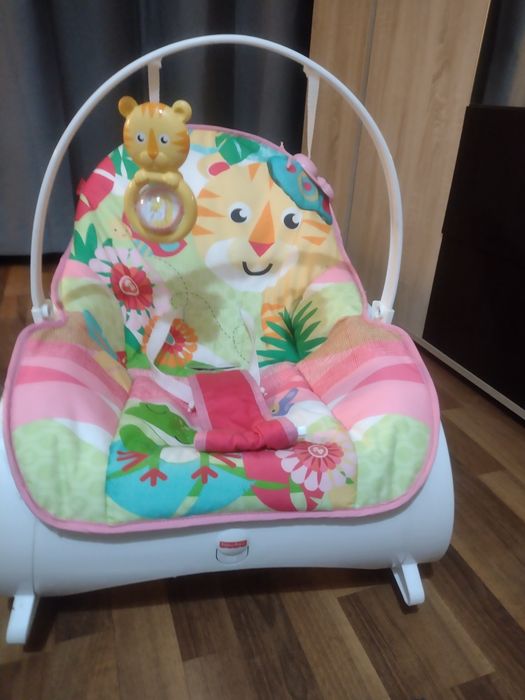 Balansoar bebeluș in stare perfecta,