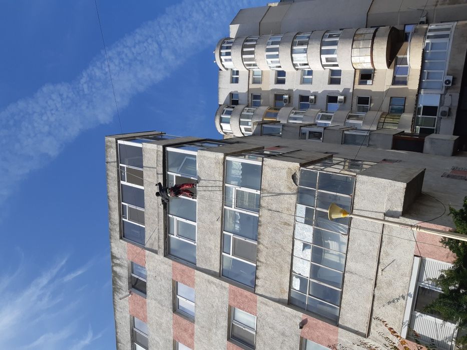Termoizolatii cu schela sau alpinisti