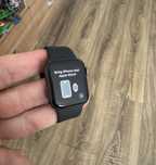 Apple watch series 4, 40mm, husa neagra silicon si incarcator, frumos