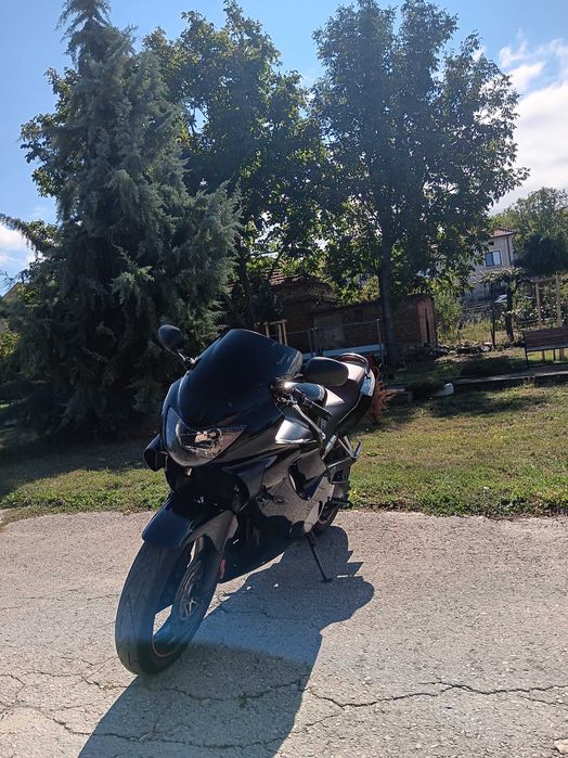 Honda CBR 600 F (1999 г.)
