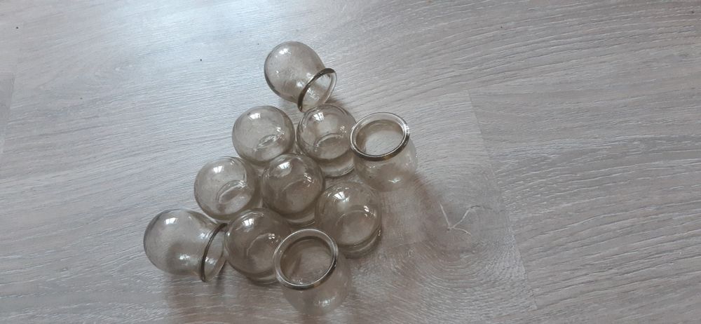 Продаю  Банки Медицинские