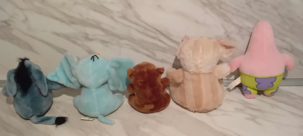 Лот плюшени играчки.