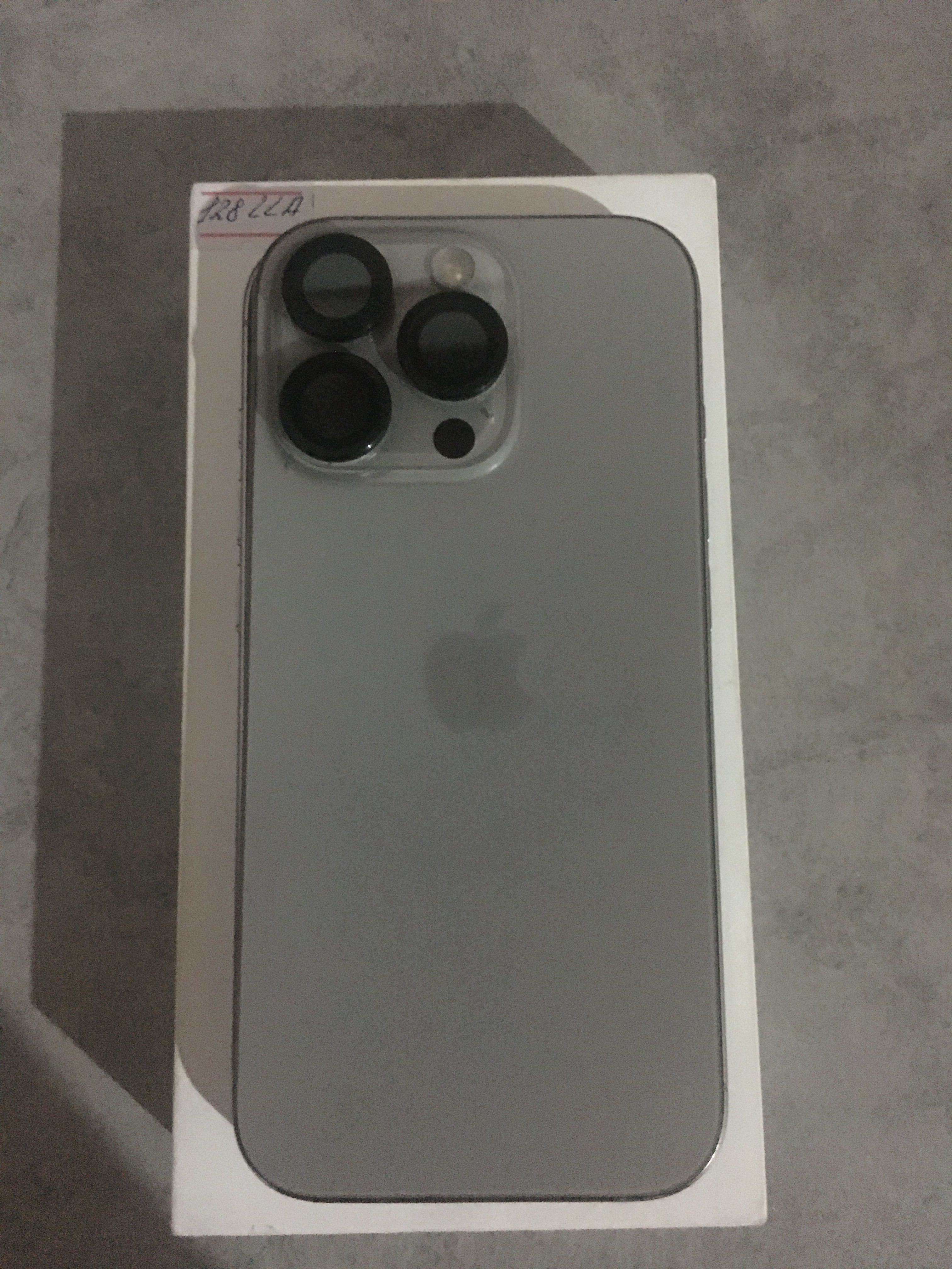 Iphone 16 pro sotiladi