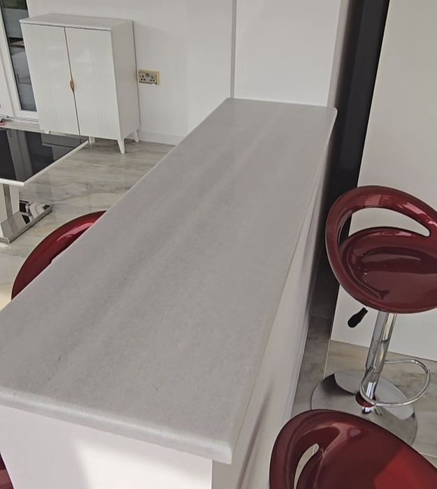 Glafuri, blaturi, trepte, pardoseli din marmură și granit