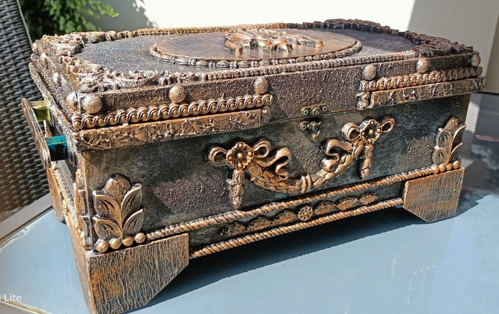 Cufere căsuța dar de nunta sau botez