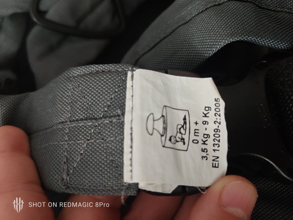 Marsupiu bebelusi Chicco