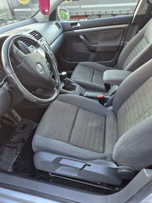 Vw golf  5 2008 Benzina