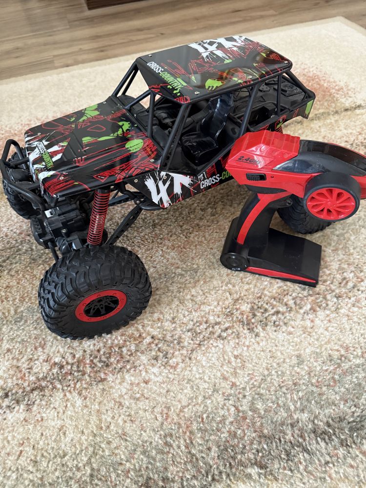 Кола с дистанционно управление Rock Crawler