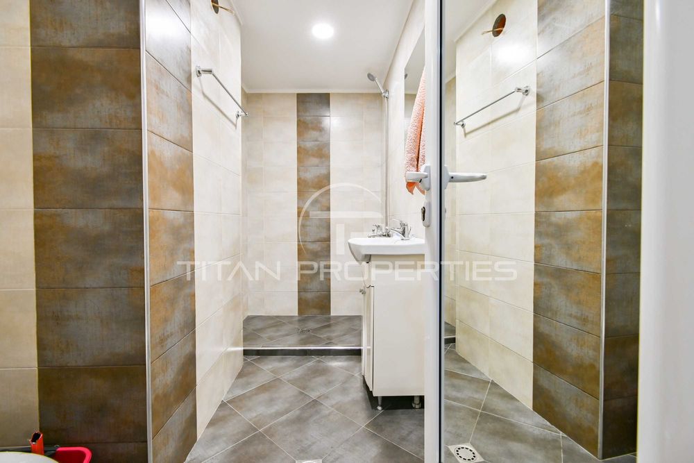 Дава се под наем Тристаен апартамент в София, Център - 61 кв.м за 575 € - Снимка #7