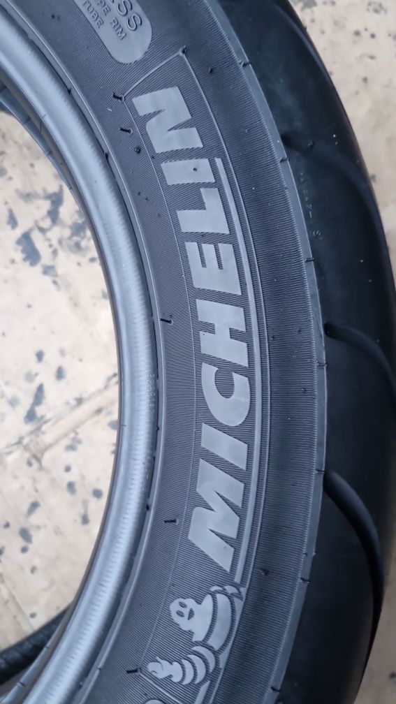 Anvelopa Moto Michelin 130/90 B16 Impecabilă.