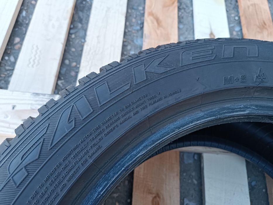 2бр. зимни гуми 235/50/17 Falken