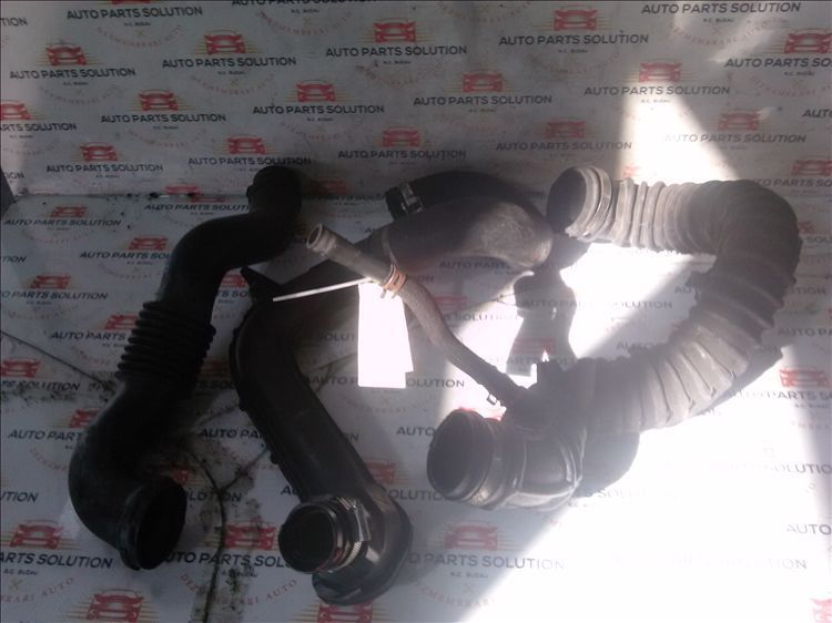 furtun intercooler  3 buc  renault trafic 2.0 d an fabr. 2009