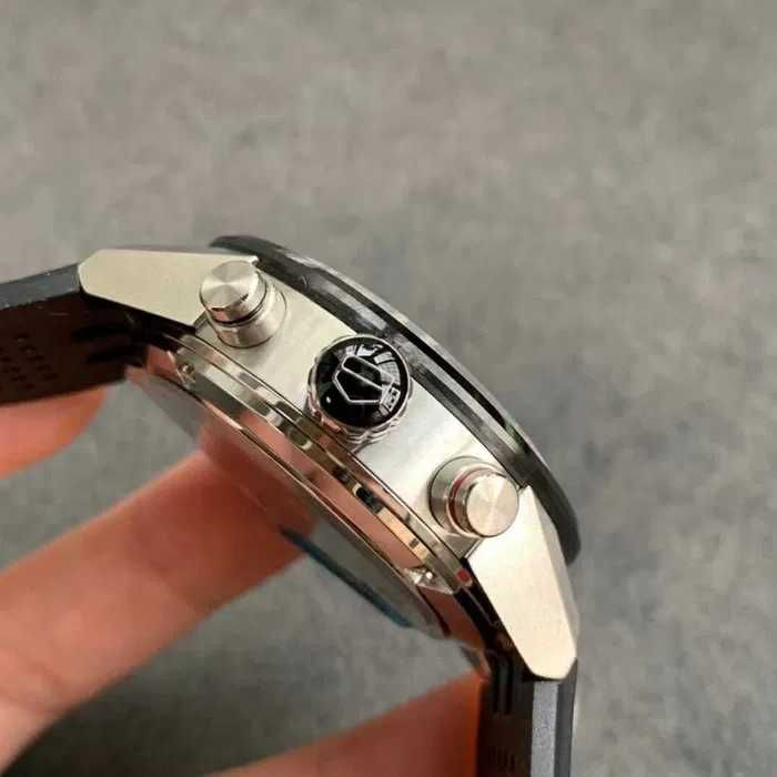 Carrer heuer01 колекция