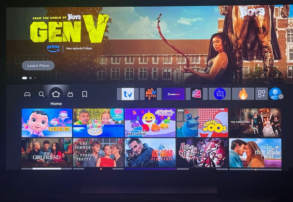 Amazon Fire TV Stick (Firestick) 4K + AkaTV Player