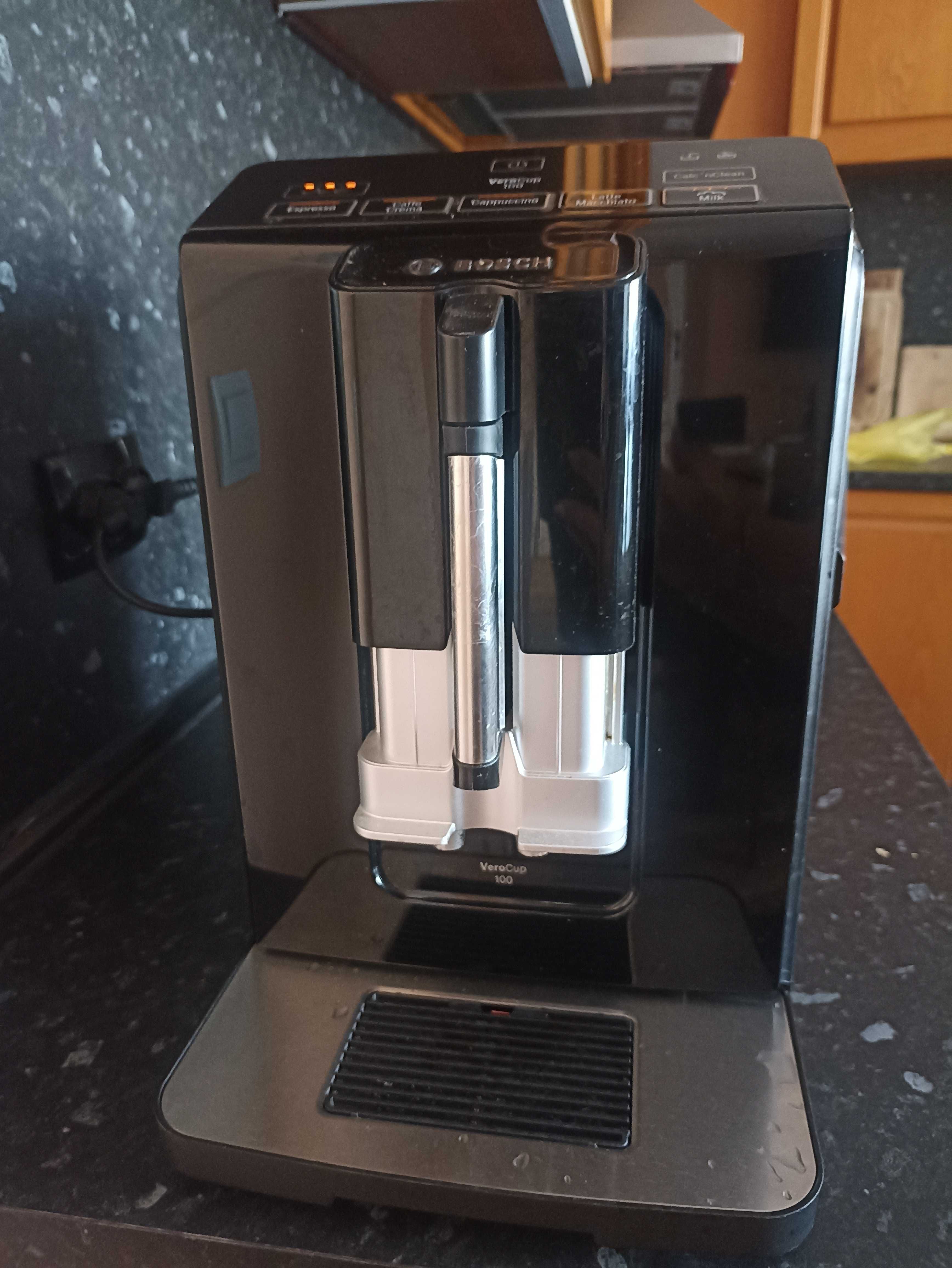 Кафеавтомат Bosch VeroCup100