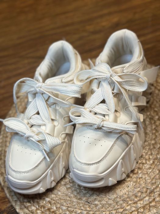 Бели маратонки Fashion