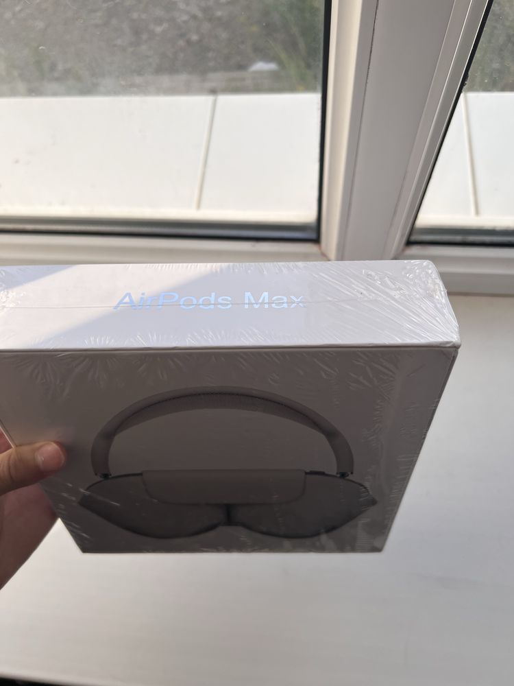 Продам Airpods max