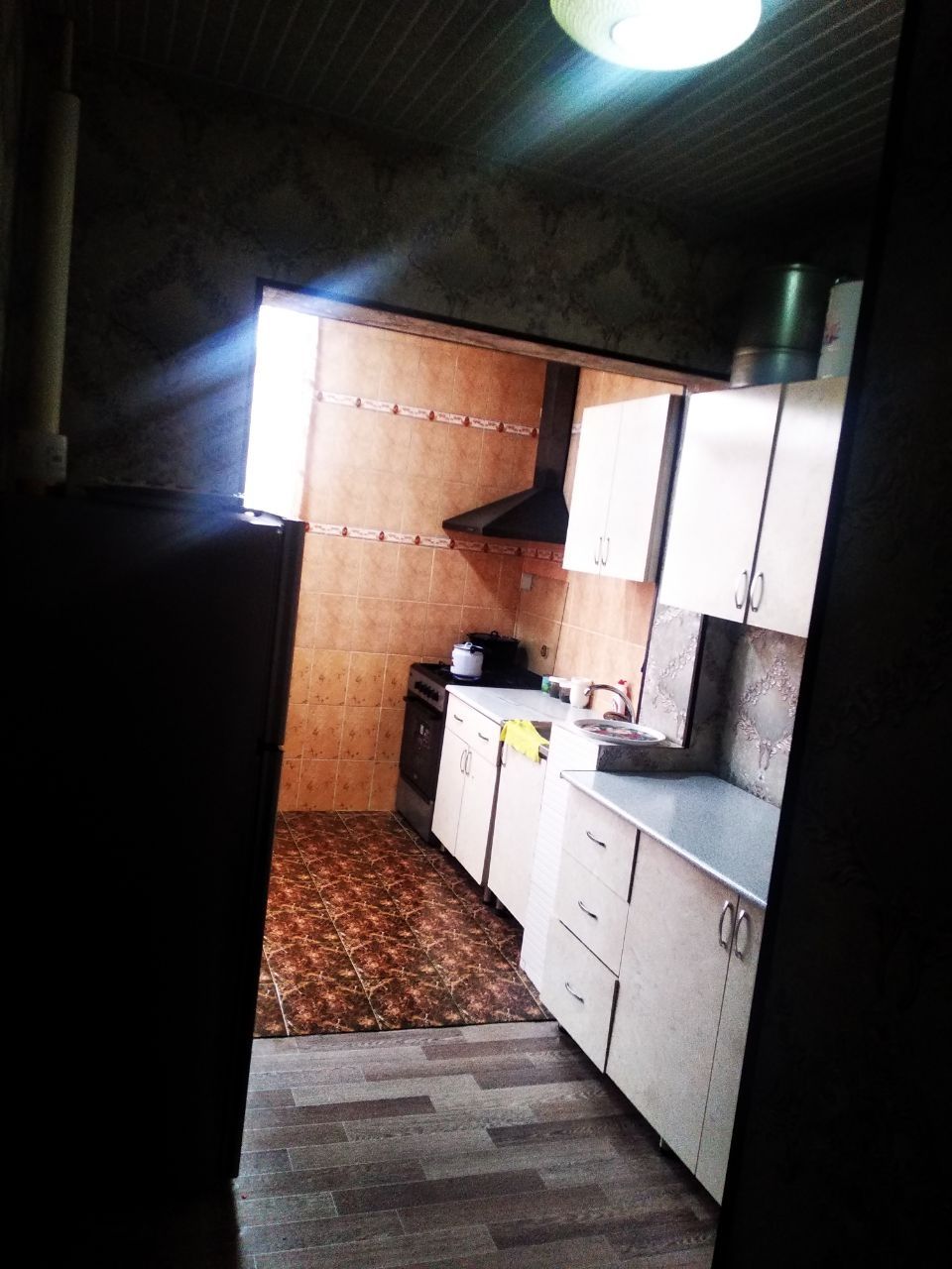 Квартира сотилади Шайхонтохур тумани Ибн Сино 2 Дом 12 -8 квартира