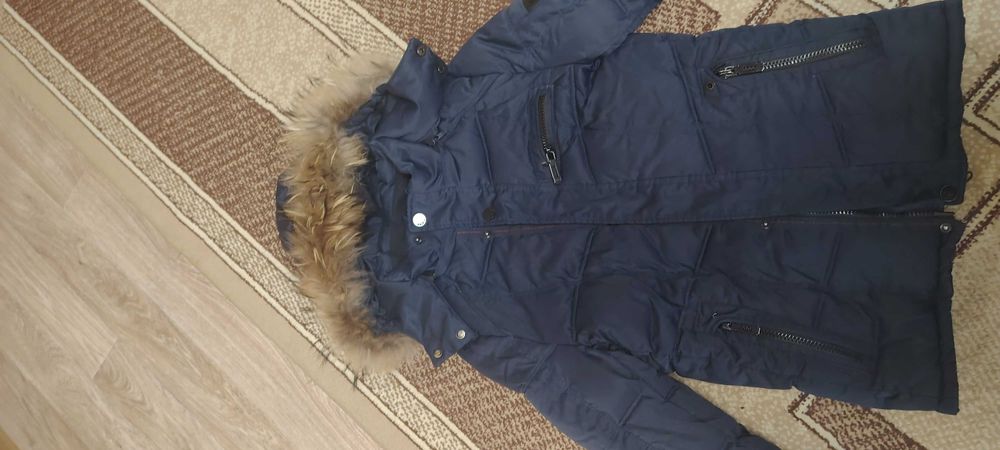 Продам зимнюю куртку