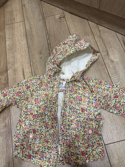 Ветровка для девочек