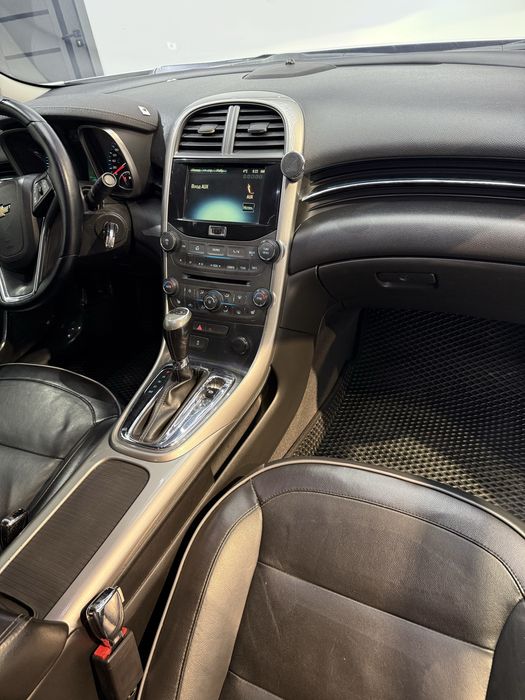 2013 yil Avtamat malibu