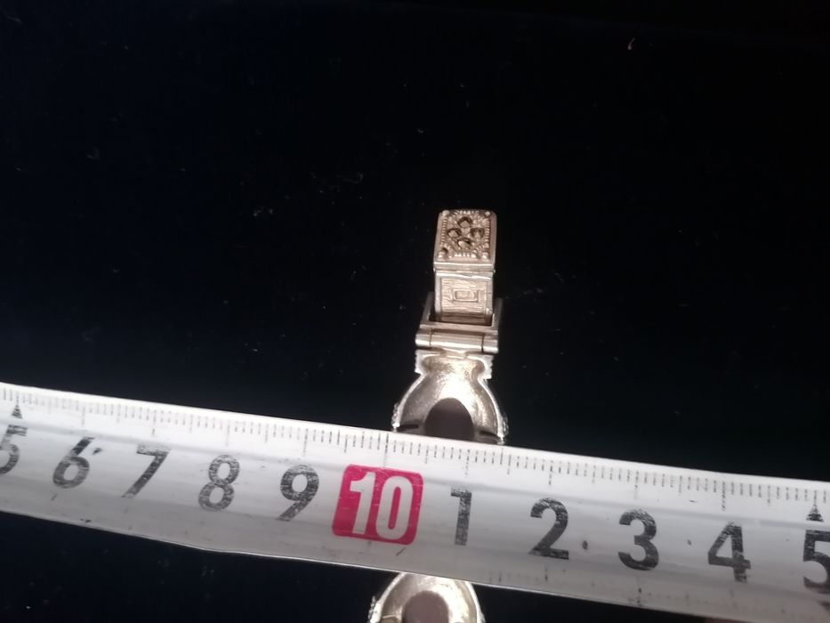 Сребърна гривна с полукъпоценни  камъни корнеол