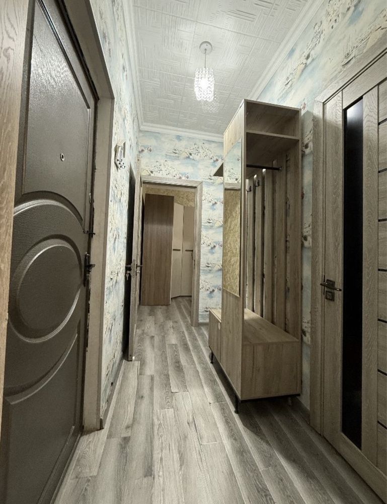 Мирабадский р-н Куйлюк массив 2 2/2/4 разделька 50м2 балкон 1.5х6