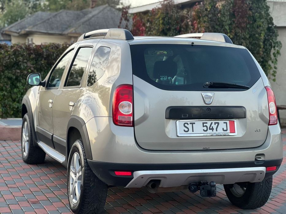 Dacia Duster Prestigi 1.5 dci 110 cp 4x4